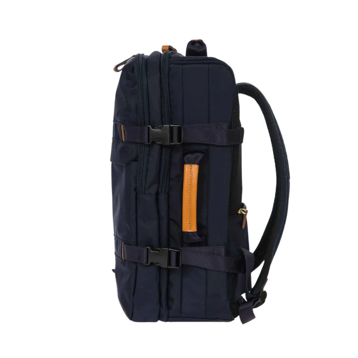 Zijkant van de Bric's underseater rugzak Navy #kleur_navy
