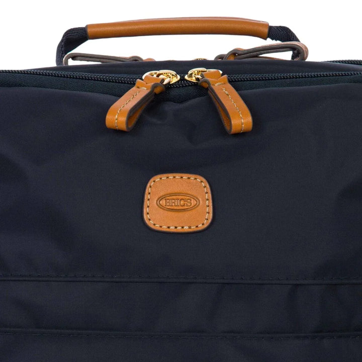 Details van het materiaal van de Bric's underseater rugzak Navy #kleur_navy