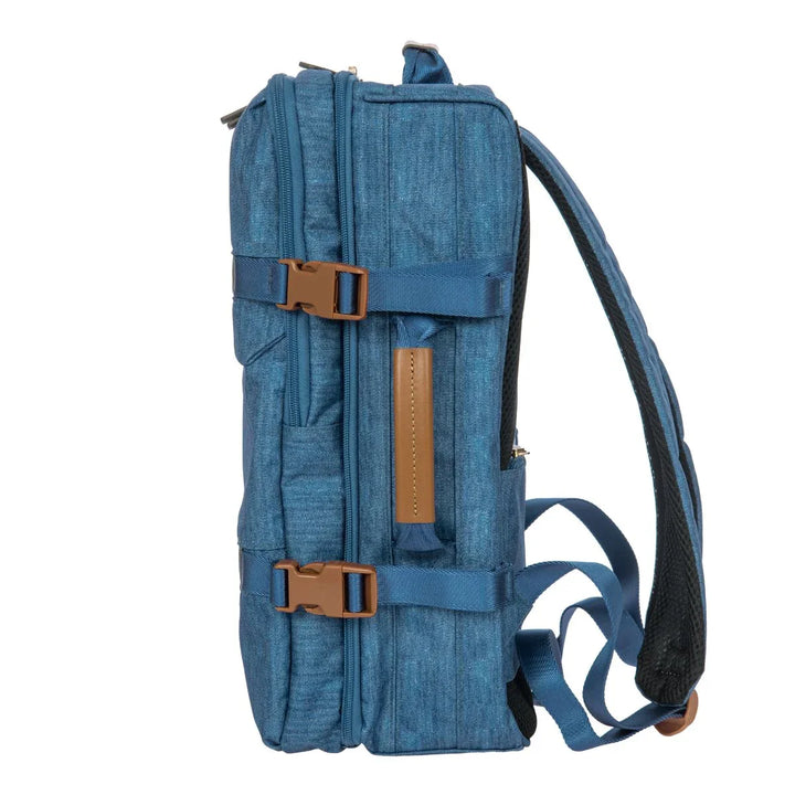 Zijkant van de Bric's underseater rugzak jeans #kleur_jeans