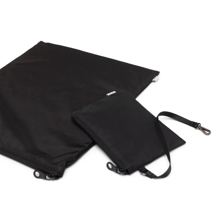 Extra op berg mogelijkheden van de Herschel Maia weekender black #kleur_black