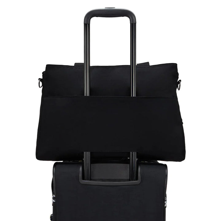 De Kipling Elysia work dames werktas 15,6 inch zwart op een koffer #kleur_zwart