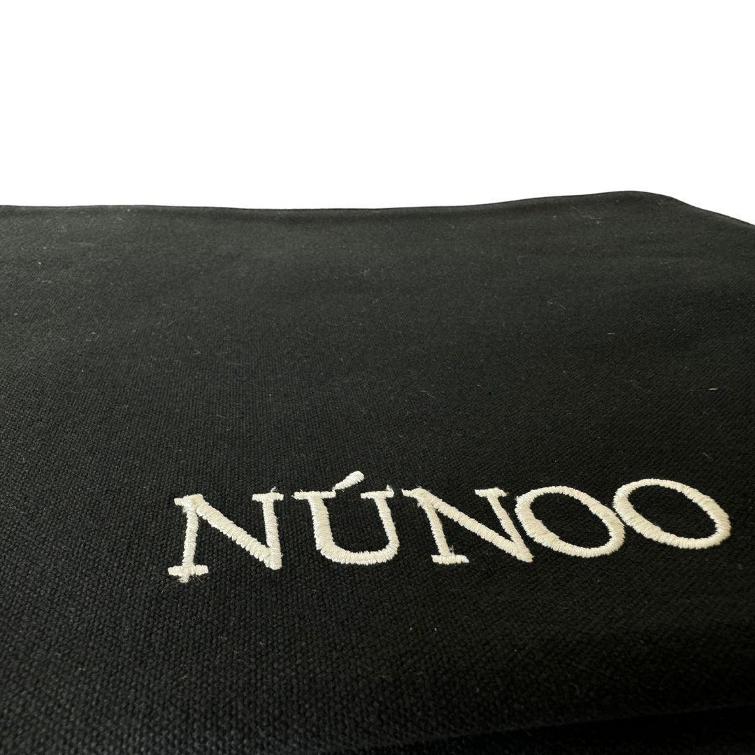 Details van het materiaal #kleur_black