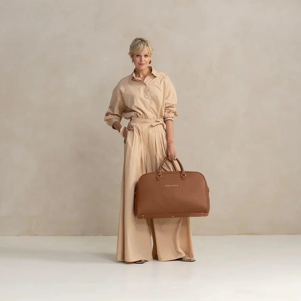 Op model #kleur_camel