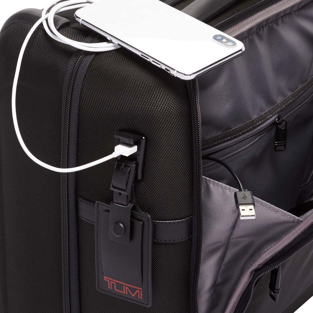 Tumi | Alpha Bravo | Compact aktetas op wielen 40,5 cm