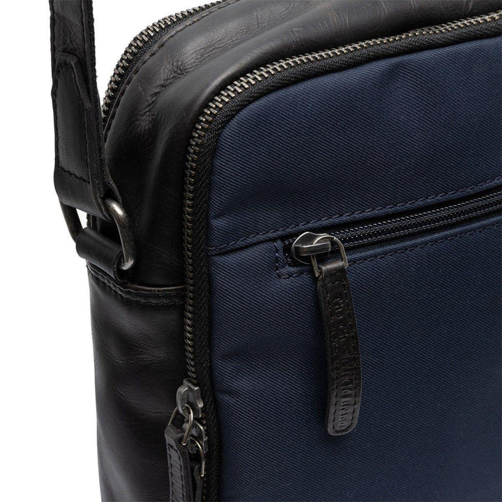 Details van de achter rits #kleur_navy