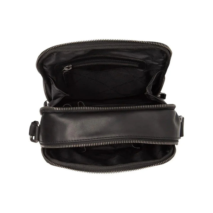 Binnenkant van the Chesterfield Arendal crossbodytas zwart #kleur_zwart