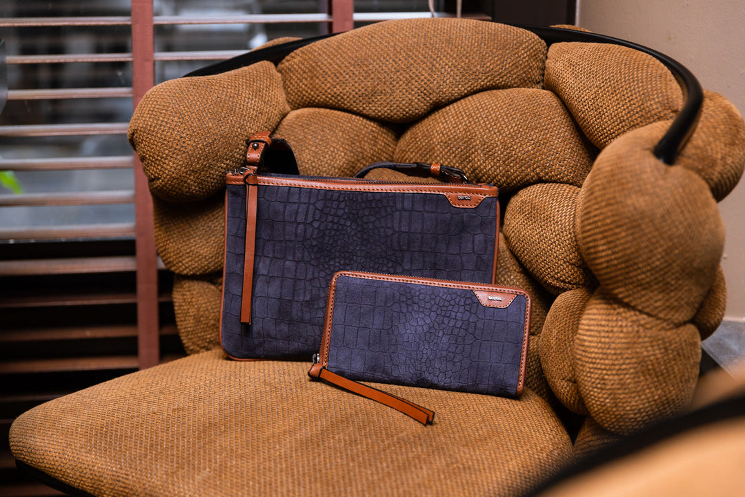 De Berba crossbody tas Navy  samen met bijpassende portemonnee #kleur_navy