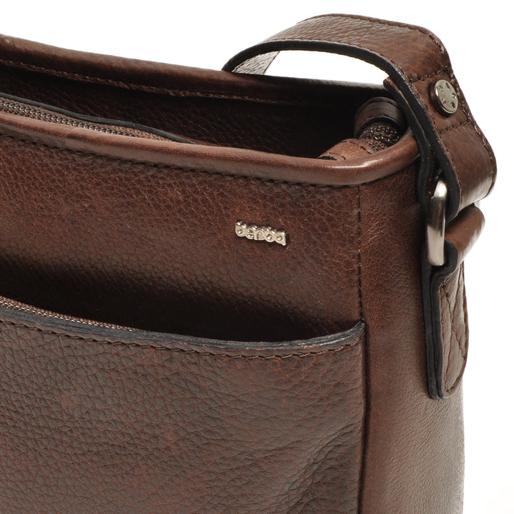 Details van het materiaal van de Berba Lucca 335-043 donkerbruin #kleur_donkerbruin