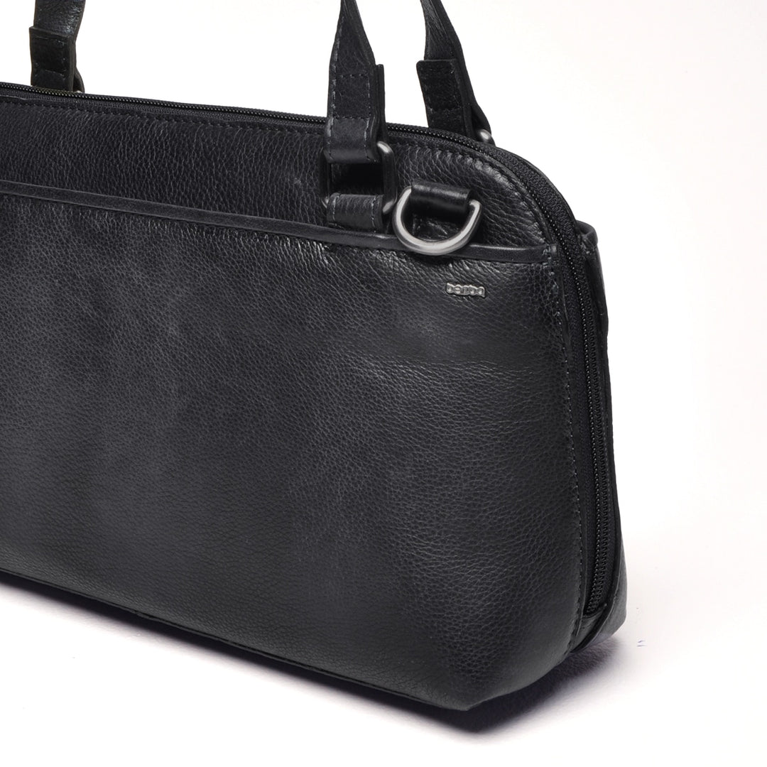 Details van het leer van de Berba Lucca 335-770 zwart #kleur_zwart