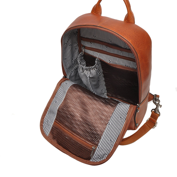 Binnenkant van de Berba Lucca 335-869 in het cognac #kleur_cognac