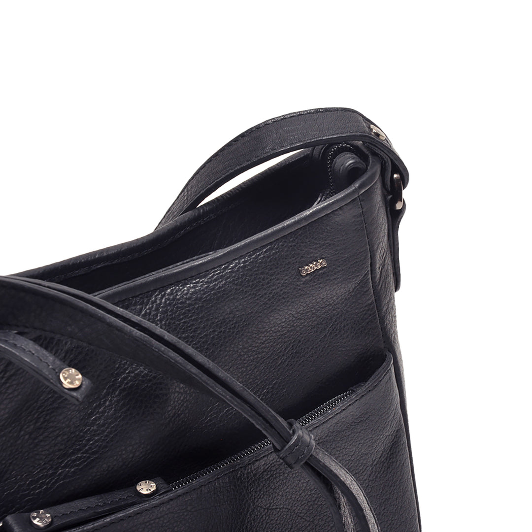 Details van het materiaal van de Berba Lucca 335-044 leren crossbody tas navy #kleur_navy