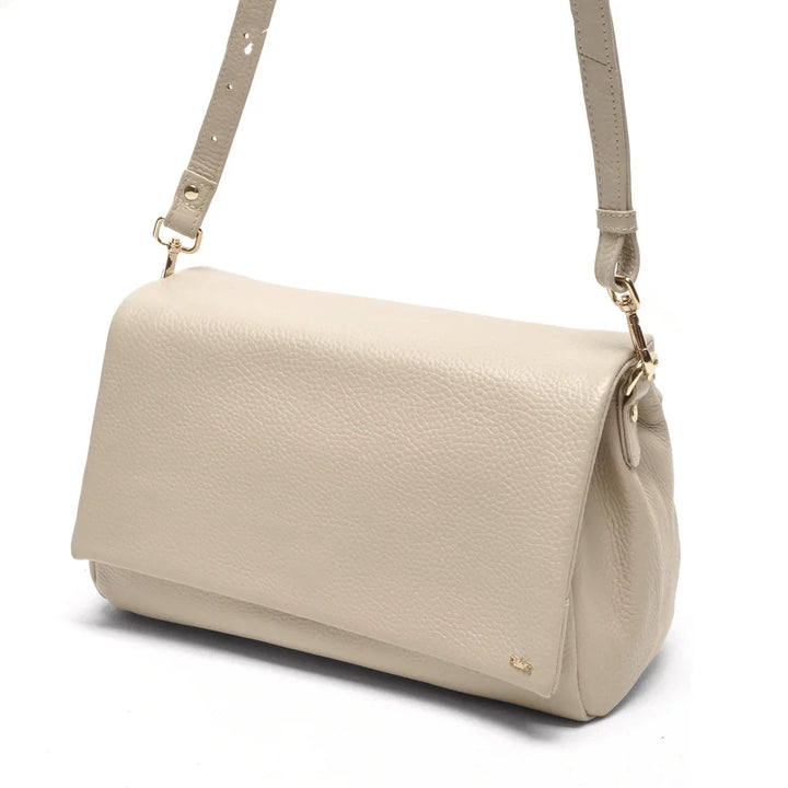 Voorzijde van de Berba 625-876 in Chalk #kleur_chalk