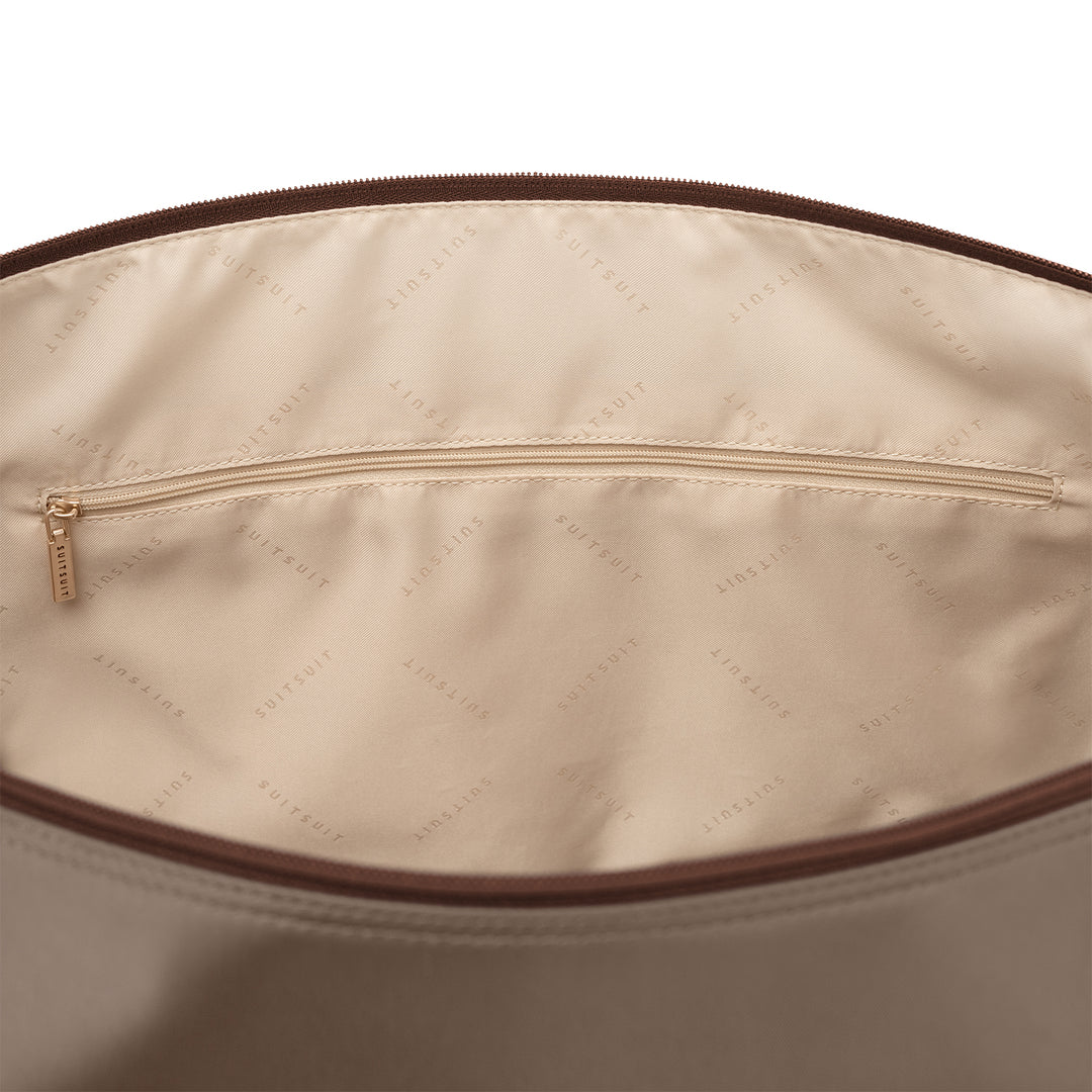 Binnenkant van de Serenity travel tote in moon-stone #kleur_moon-stone