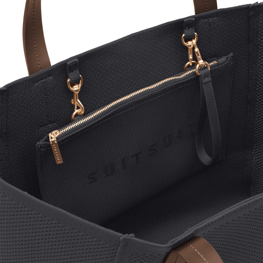 Binnenkant van de SUITSUIT Flyknit schoudertas in black olive #kleur_black-olive