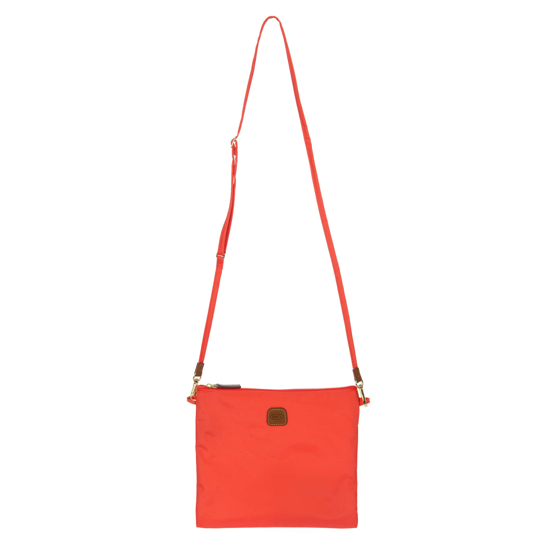 Voorkant van de opberghoes als tas #kleur_poppy