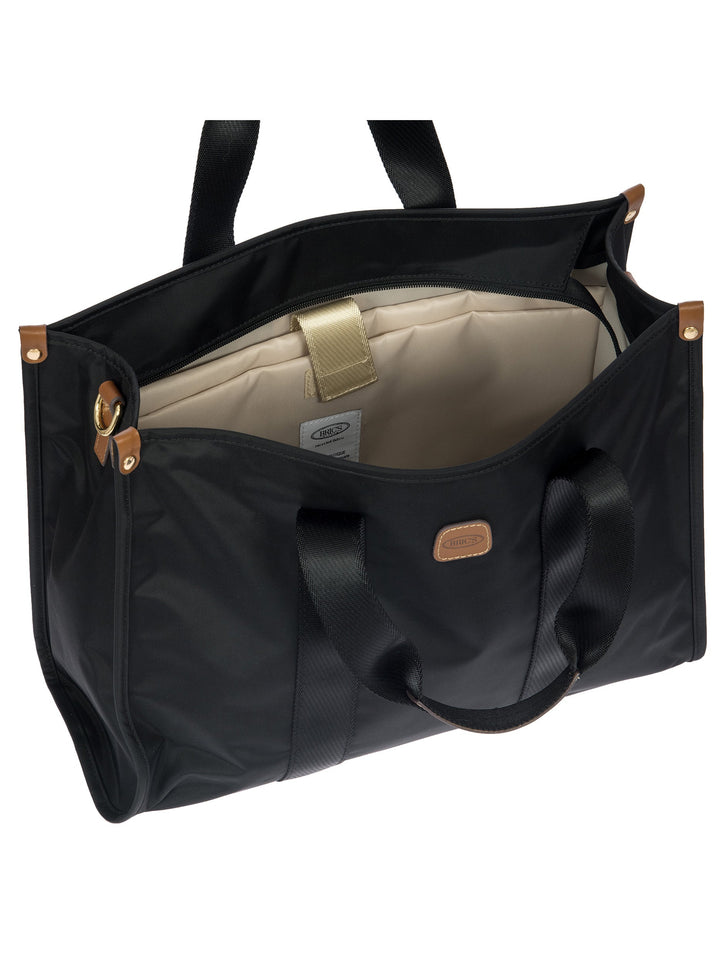 Binnenkant van de grote laptop tas van Bric's #kleur_zwart