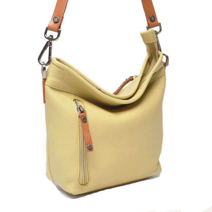 Voorzijde van de Berba 828-052 leren schoudertas in de kleur banana #kleur_banana