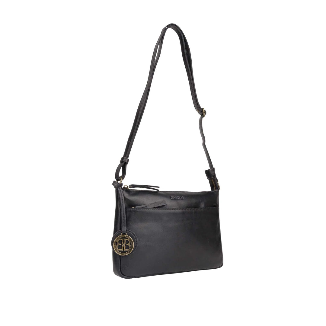 Voorzijde Bellicci Cecillia crossover tas #kleur_zwart
