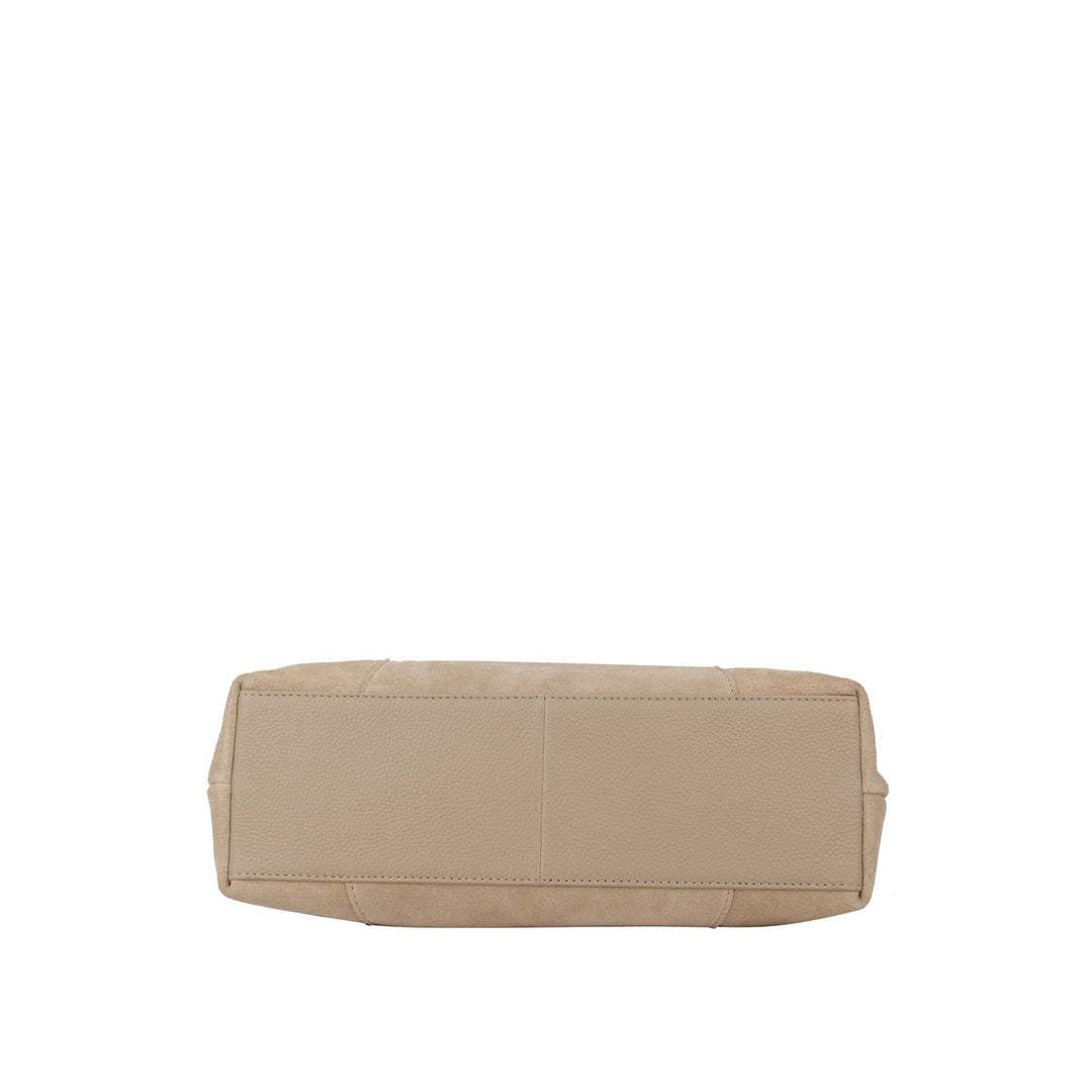 Onderkant Bellicci Raya beige suede schoudertas #kleur_beige