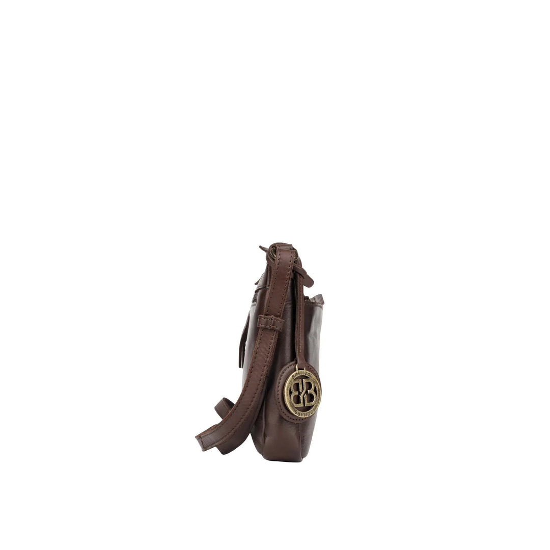 Zijkant Bellicci Cecillia crossover tas #kleur_donkerbruin