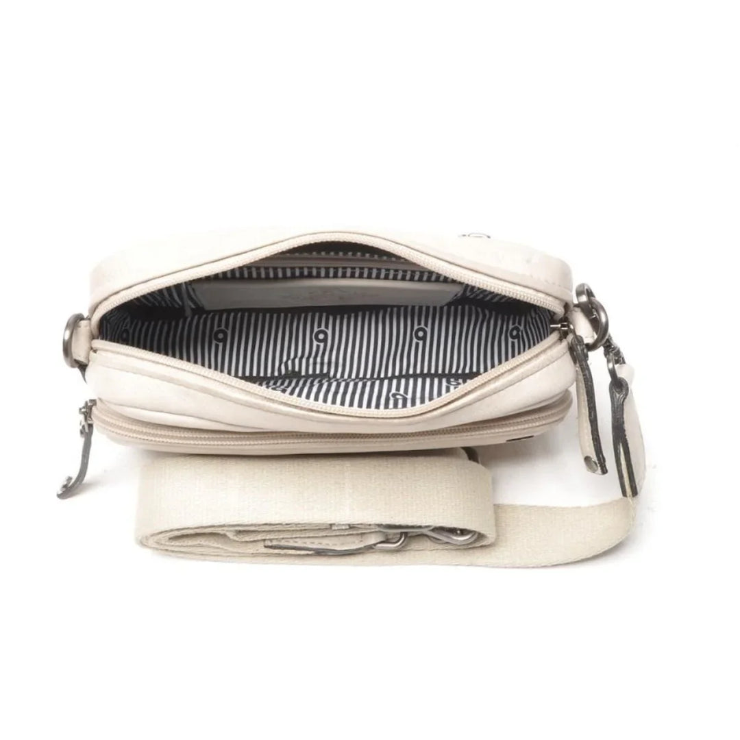 Binnenkant van de Berba 335-055 crossover tas chalk #kleur_chalk
