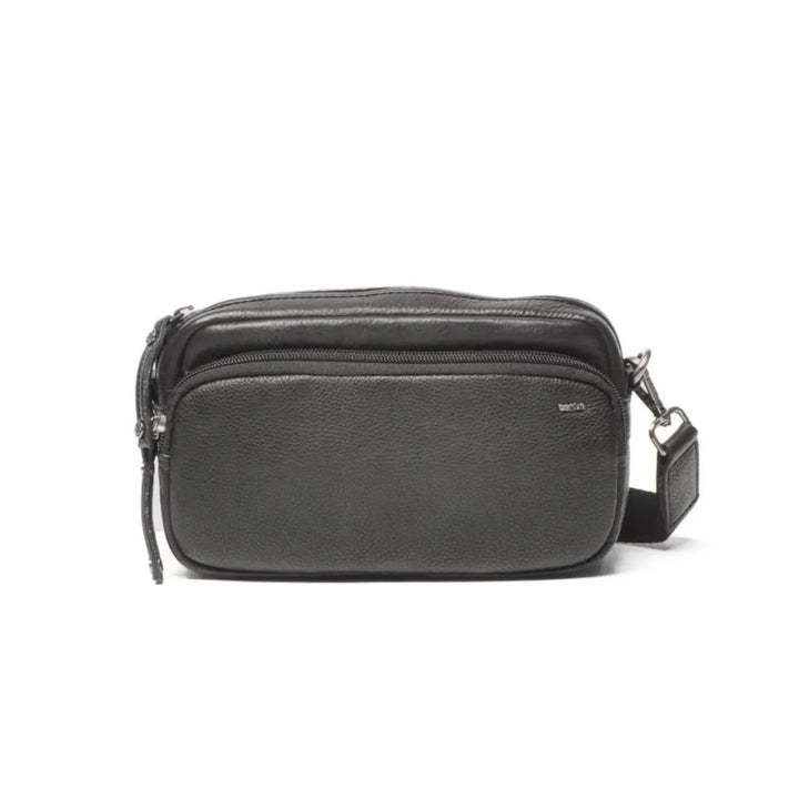 Voorkant van de Berba 335-055 crossover tas zwart #kleur_zwart