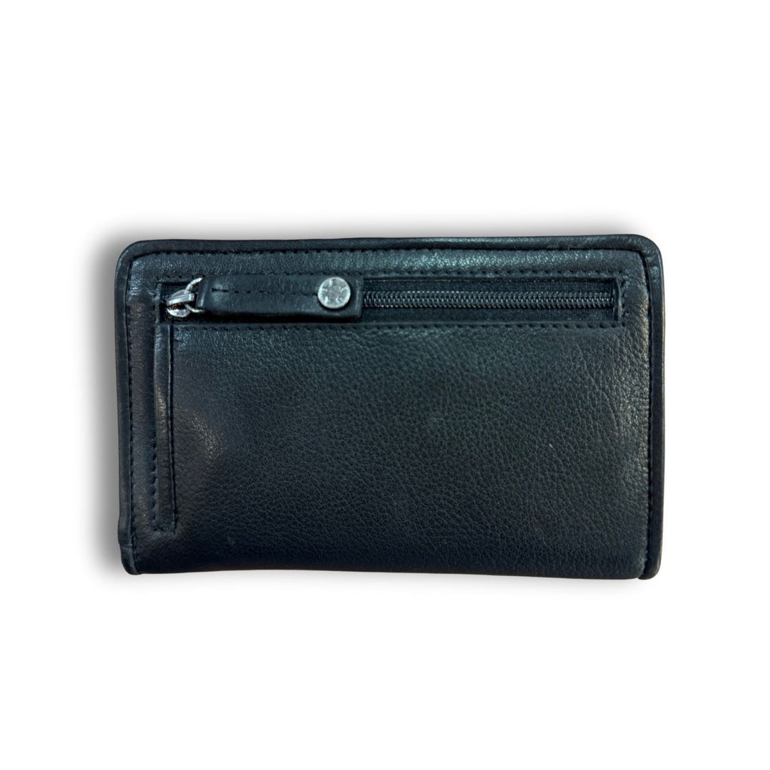 Achterkant van de Berba lucca dames portemonnee black #kleur_black