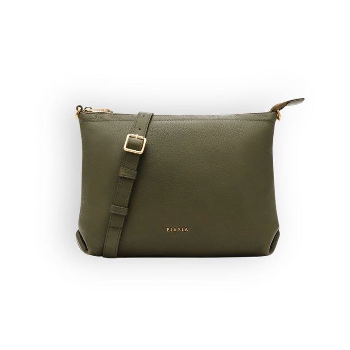 Voorkant van de BIBP9FA01 leren crossover flat bag in het donkergroen #kleur_donkergroen
