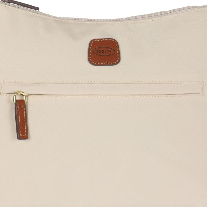 Details van het materiaal van de Bric's X-collection 45056 crossbodytas beige #kleur_beige