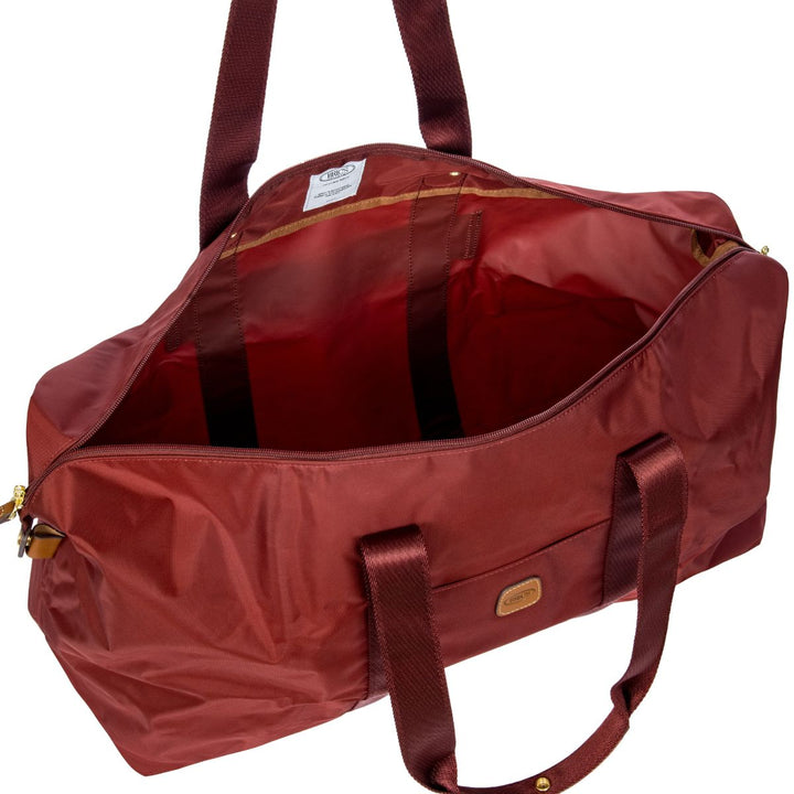 Binnenkant van de Bric's 202 weekendtas uit de X-collection in Bordeaux #kleur_bordeaux