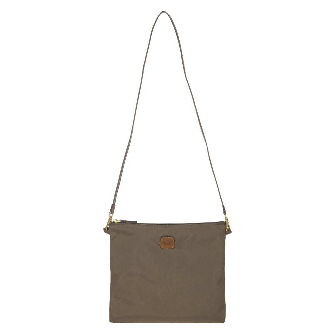 Bewaarhoes als schoudertas van de Bric's 203 weekendtas en underseater nut #kleur_nut