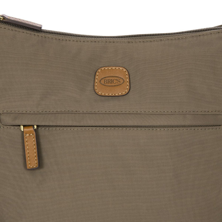 Details van het materiaal van de Bric's 45056 uit de X-collection in nut #kleur_nut