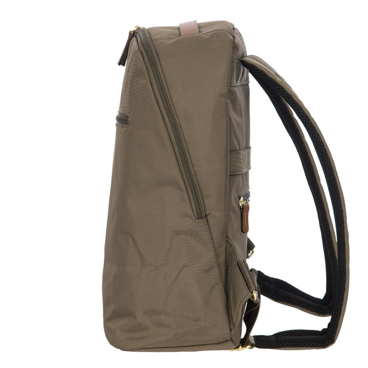 Zijkant van de Bric's X-collection 45059 rugzak in de kleur nut #kleur_nut