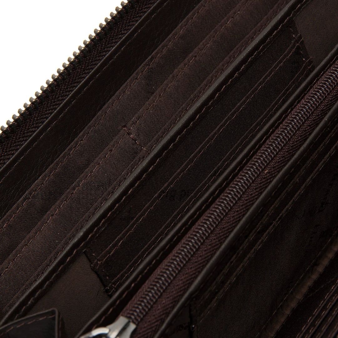 Binnenkant van de The Chesterfield Cantara donkerbruine portemonnee #kleur_donkerbruin