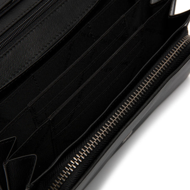 Binnenkant van The Chesterfield Arvento dames portemonnee in het zwart #kleur_zwart