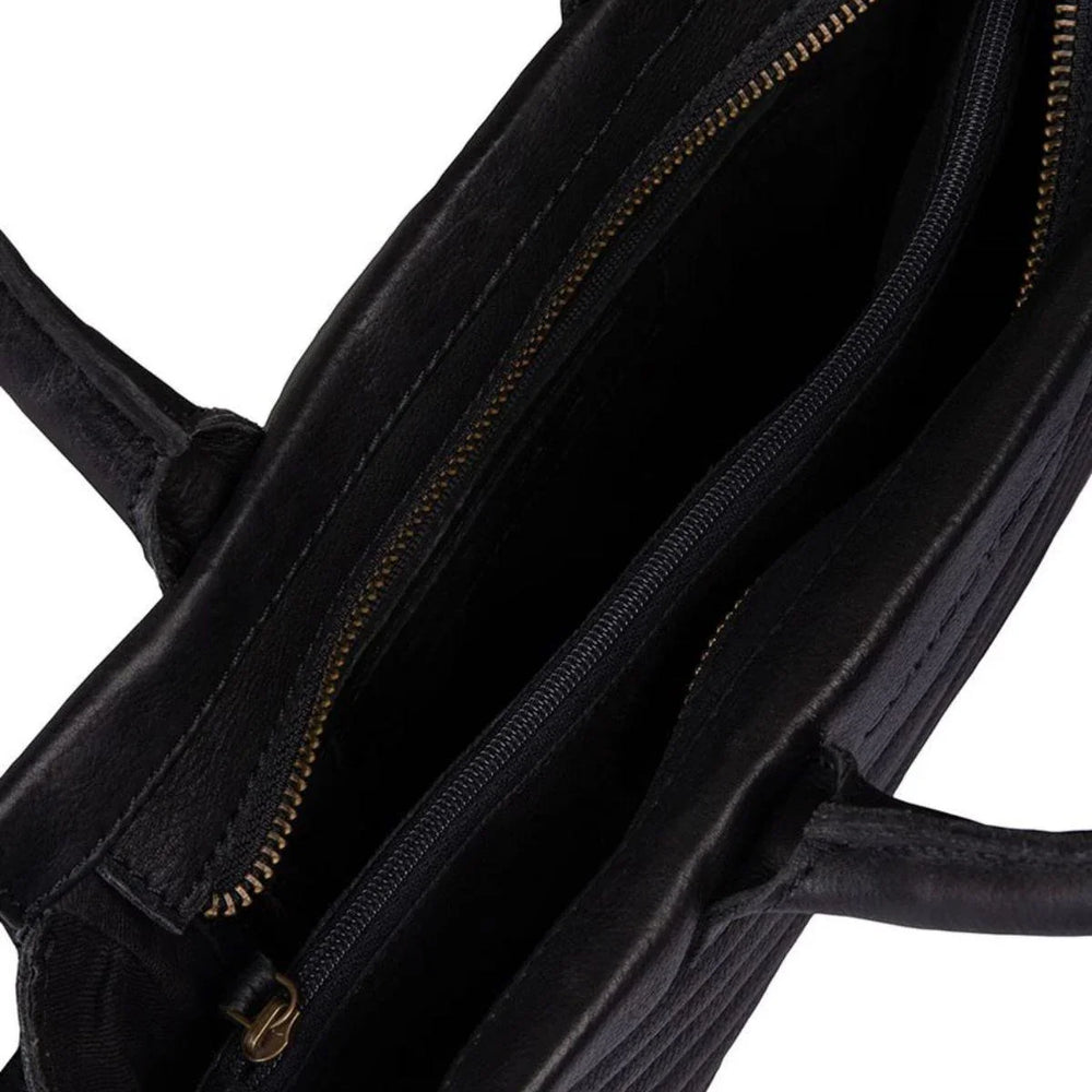 Binnenkant Cowboysbag crossbody carmen zwart #kleur_zwart