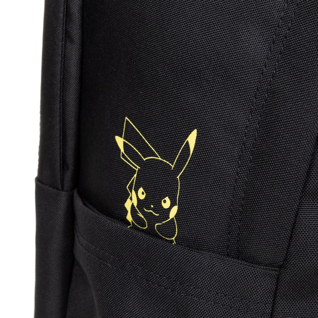 Zijkant van de Eastpak Day Office pokemon #kleur_pokemon