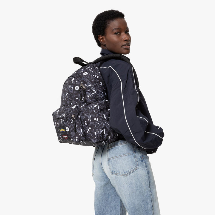 eastpak Day pak'r pokemon-black 
in gebruik #kleur_pokemon-black