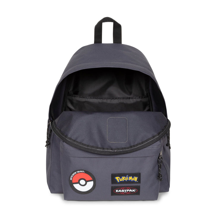 Binnenkant van de eastpak Day pak'r pokemon-patches #kleur_pokemon-patches