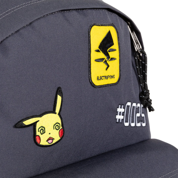 Details van de eastpak Day pak'r pokemon-patches #kleur_pokemon-patches