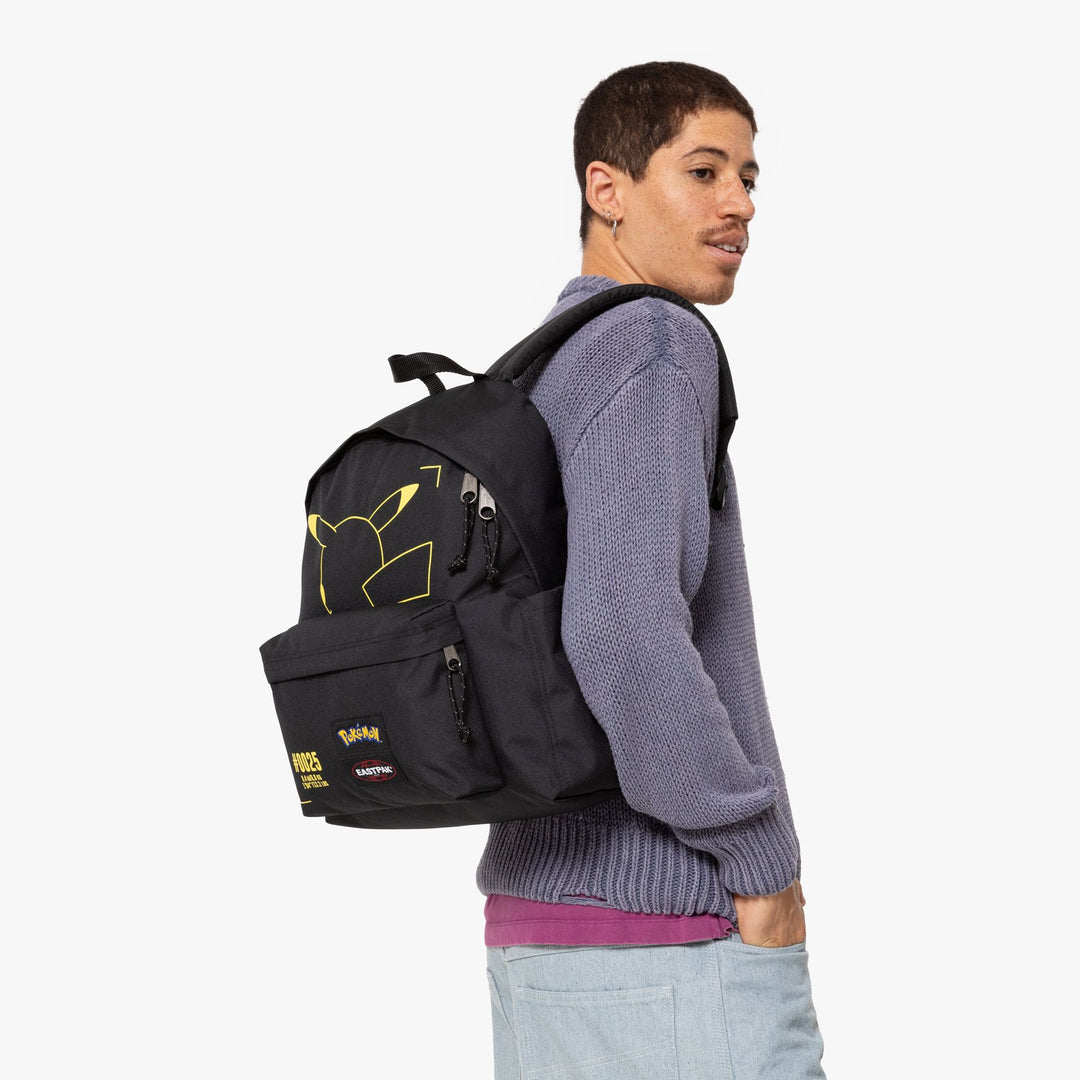 Op model van de eastpak Day pak'r pokemon #kleur_pokemon