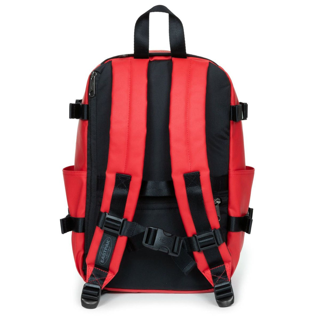 Achterkant van de Eastpak Cabin Pak'r underseater rugzak tarp-red #kleur_tarp-red