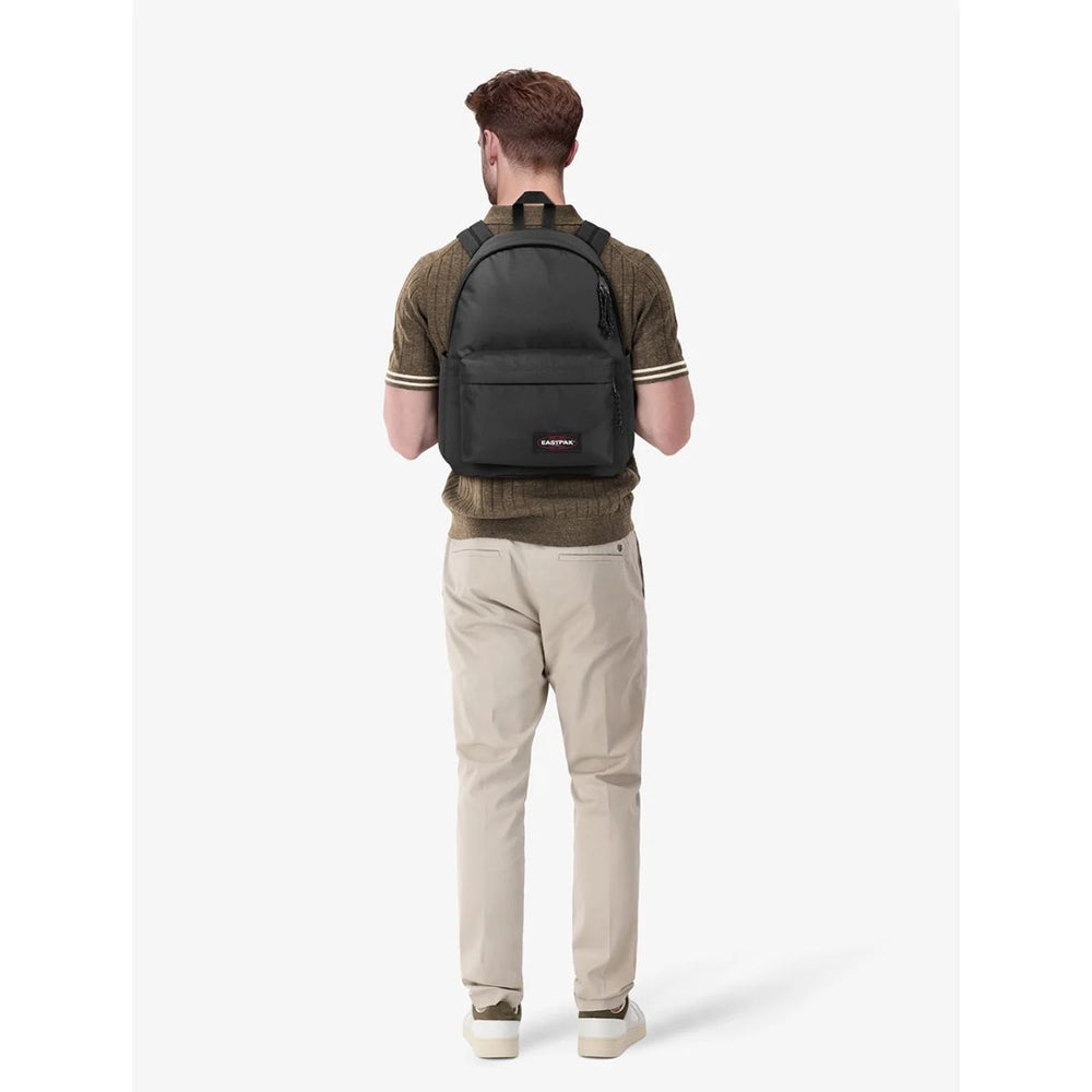 Op model Eastpak Day Office black #kleur_black