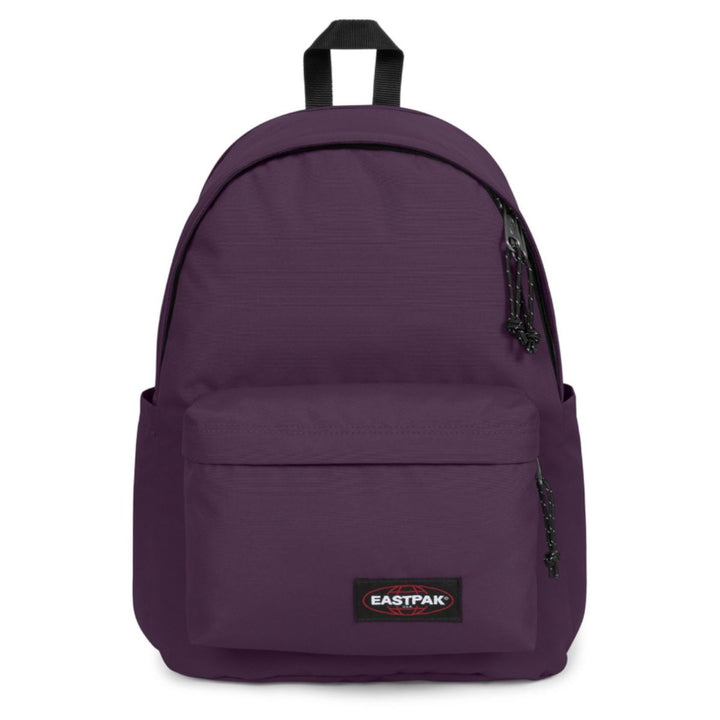 Voorkant van de Eastpak Day Office laptop rugzak in blackberry #kleur_blackberry