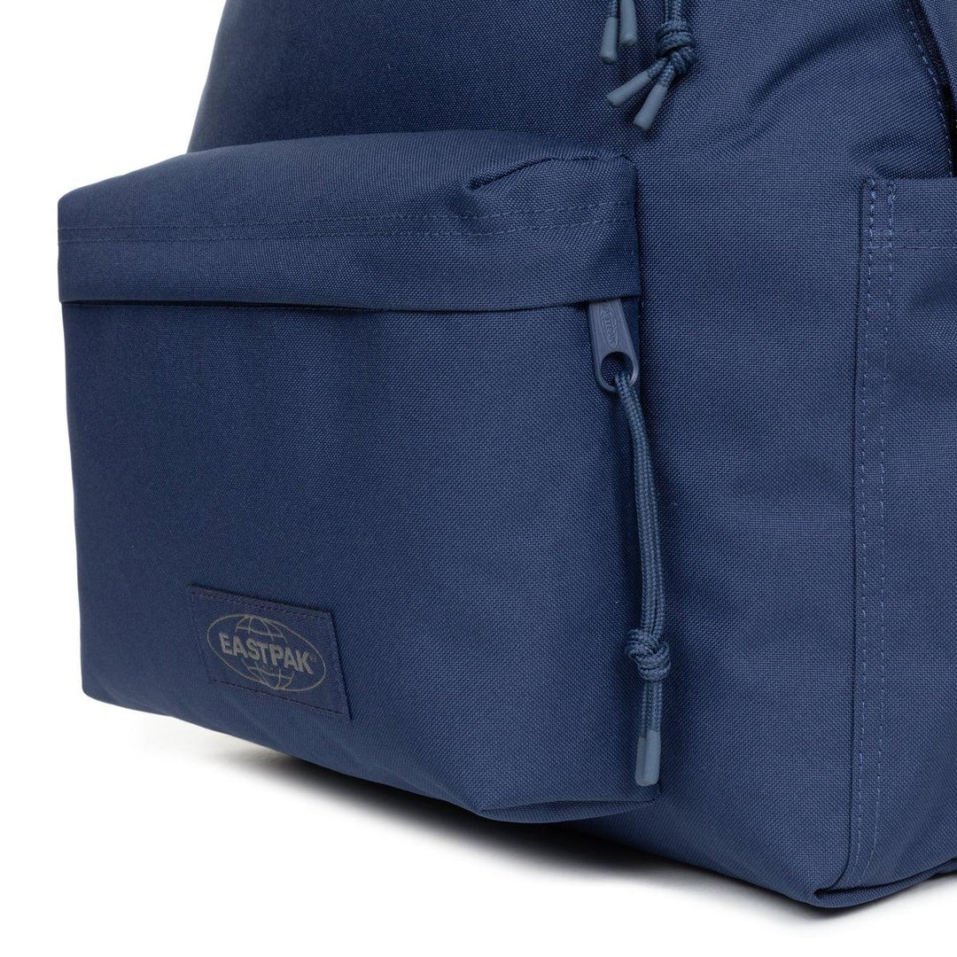Voorvak van de Eastpak Day Pak'r rugzak washed monotone-navy #kleur_monotone-navy