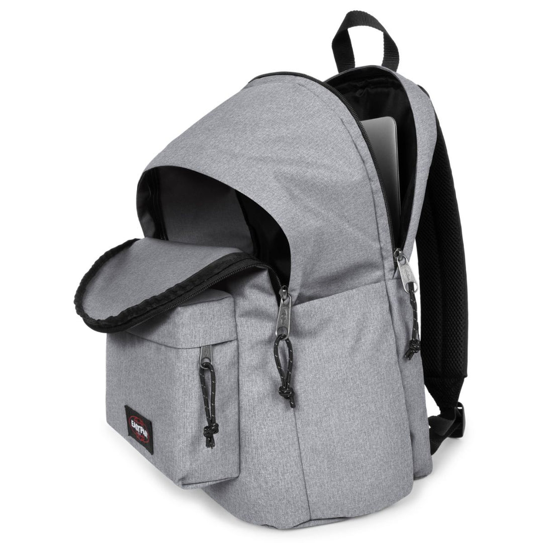 Binnenkant van de Eastpak day office in het grijs #kleur_grijs