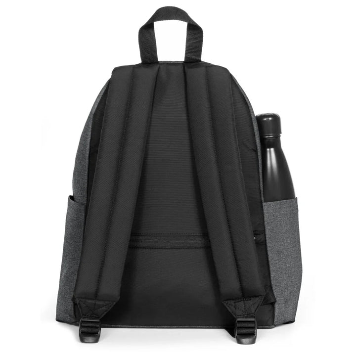 Achterkant van de Eastpak Day Pak'R laptop rugtas black-denim #kleur_black-denim