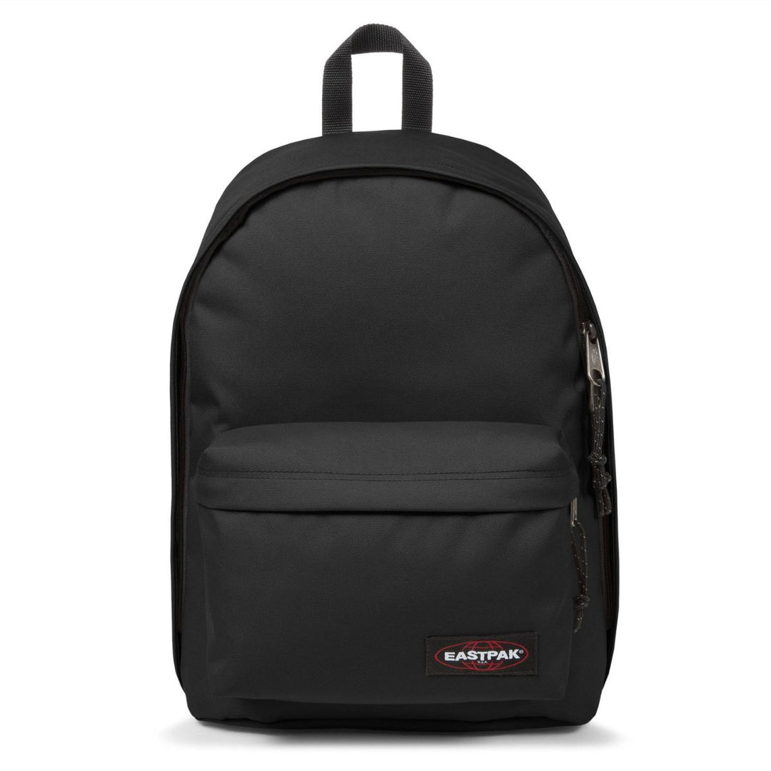 Voorkant van de Eastpak out of office laptop rugzak 16 inch zwart #kleur_zwart