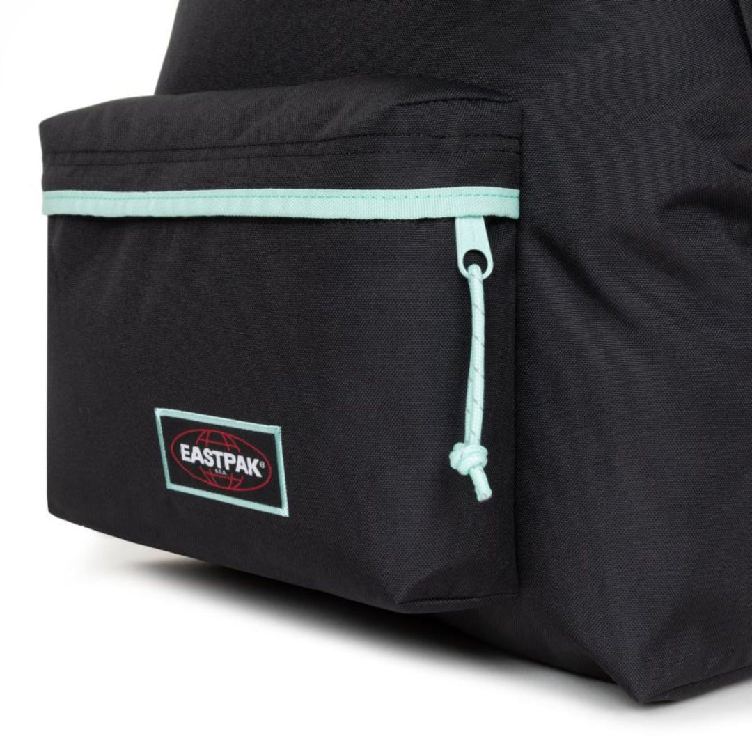 Voorvak van de Eastpak padded pak'r rugzak kontrast-polar #kleur_kontrast-polar