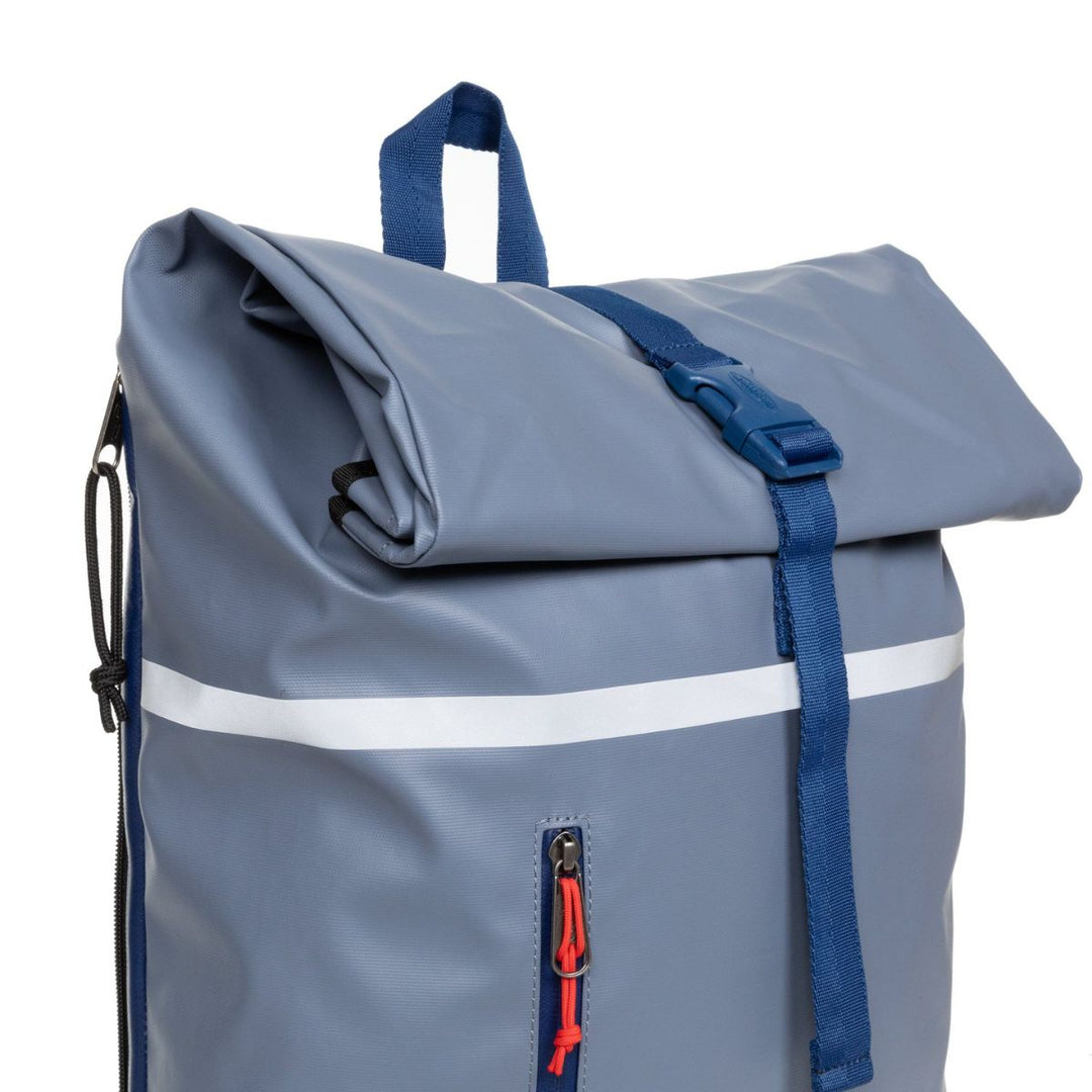 Zijkant van het materiaal van de Eastpak Roll top bike tarp-kontrast-cobble #kleur_tarp-kontrast-cobble